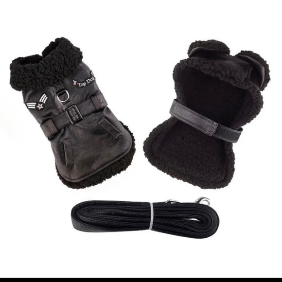 Dog Bomber Jacket fits dogs 11 to 15 lbs New Doggie Design Dog Coat with Leash - Picture 1 of 5